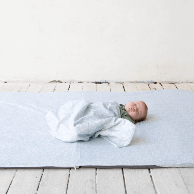 LifeTree Couvertures pour Bébé, 'Design de Plumes' Lange 120x120 cm  Musseline Couverture d'emmaillotage pour Bébé, Cadeau Parfait pour Bébé
